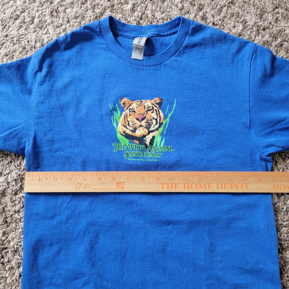 The Wild Animal Sanctuary | Tiger Graphic T-Shirt Blue Green Orange Crewneck Tee - Picture 7 of 9